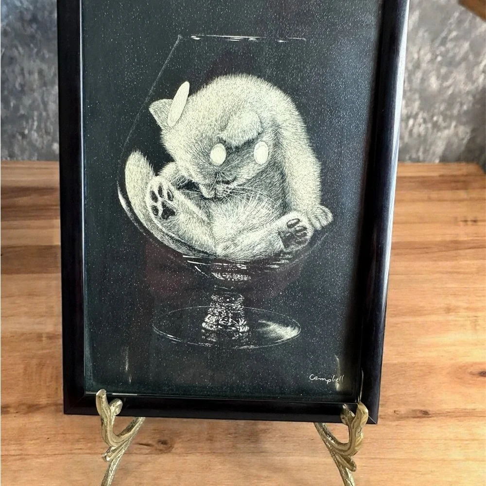 VTG Framed Sleeping Kitten in Glass Signed By Artist Campbell Cracked Glass - Picture 4 of 4